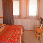 Berr Hotel 4*